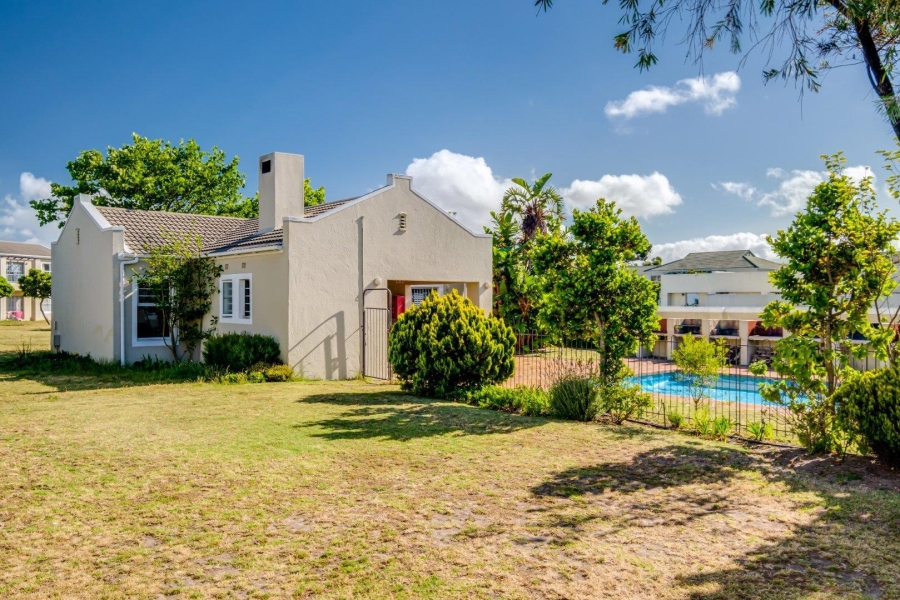 To Let 1 Bedroom Property for Rent in Kenilworth Western Cape